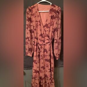 PAIGE pink floral midi aloe wrap dress. Size small. nwot